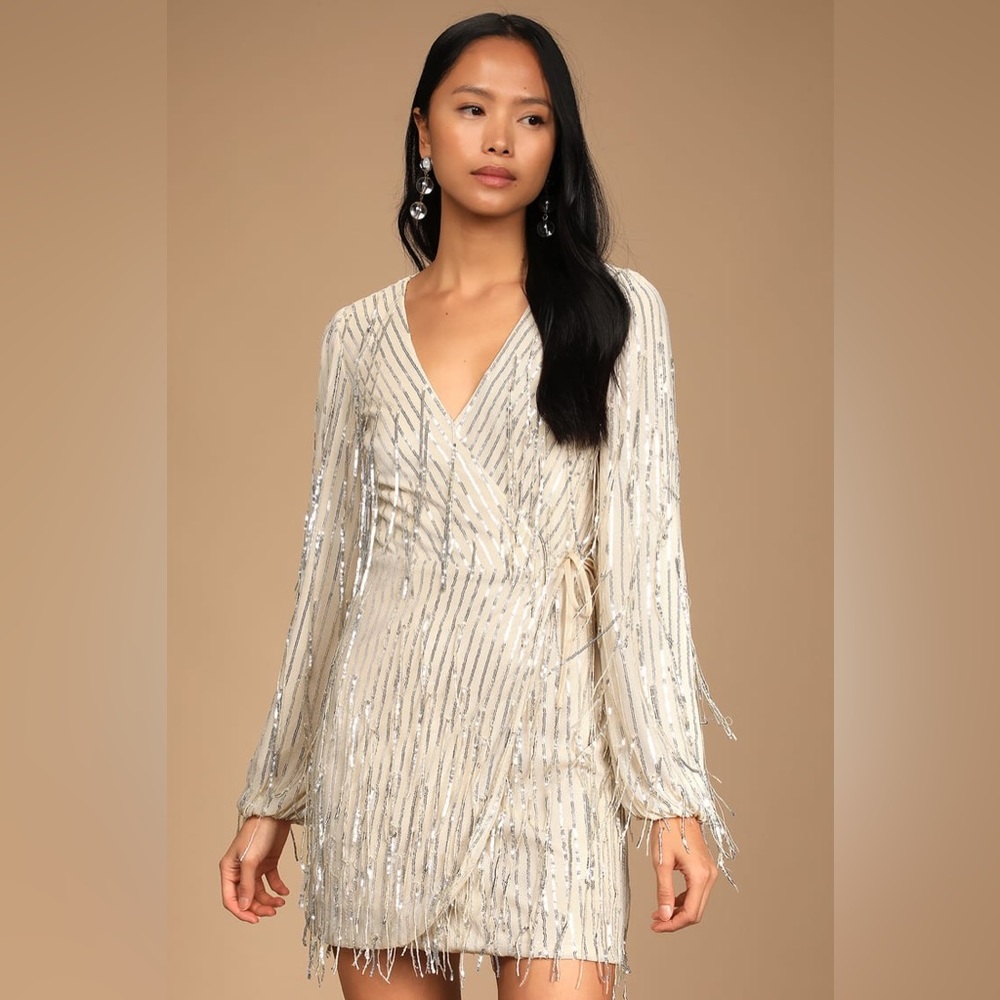 Lulus NWT Puttin' on the Glitz Silver Sequin Fringe Long Sleeve Wrap Dress XS